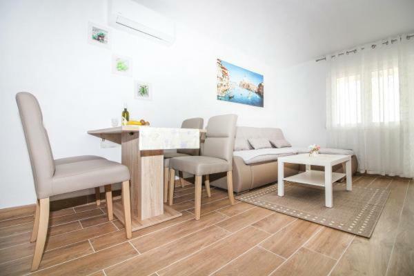 Mara Apartman Rogoznica  Kültér fotó