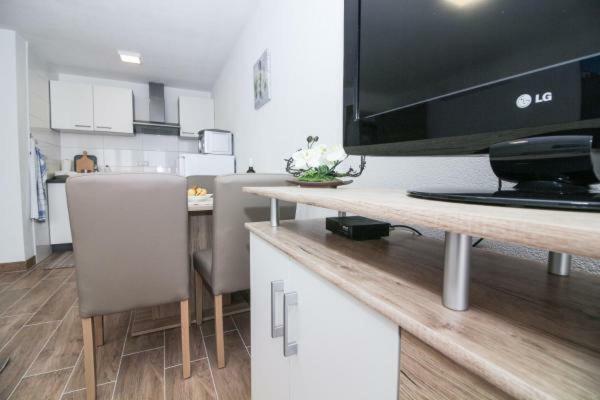 Mara Apartman Rogoznica  Kültér fotó
